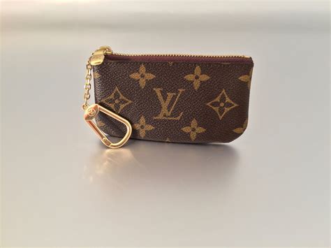 louis vuitton schlüsseletui breuninger|Louis Vuitton key holder.